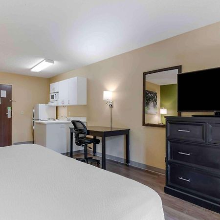 Extended Stay America Select Suites - Rockford - State Street Zewnętrze zdjęcie