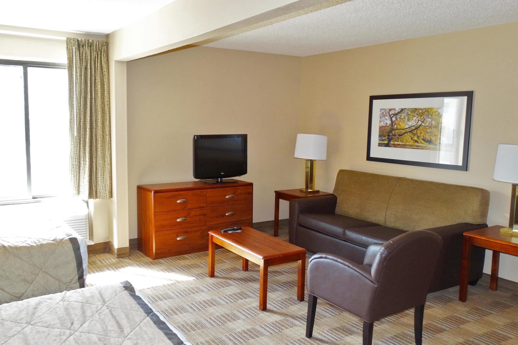 Extended Stay America Select Suites - Rockford - State Street Zewnętrze zdjęcie
