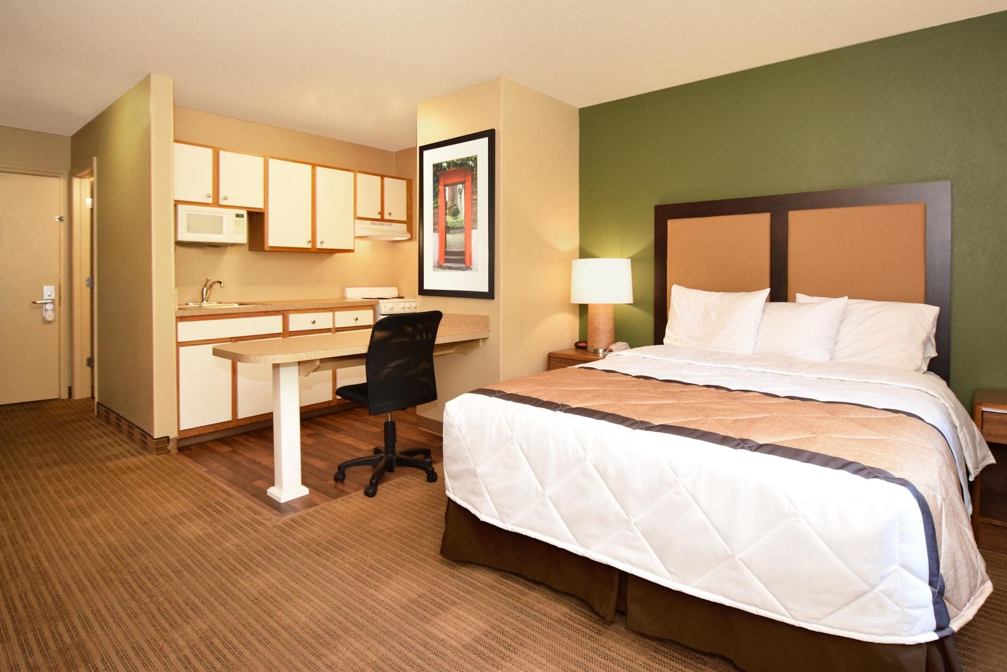 Extended Stay America Select Suites - Rockford - State Street Zewnętrze zdjęcie