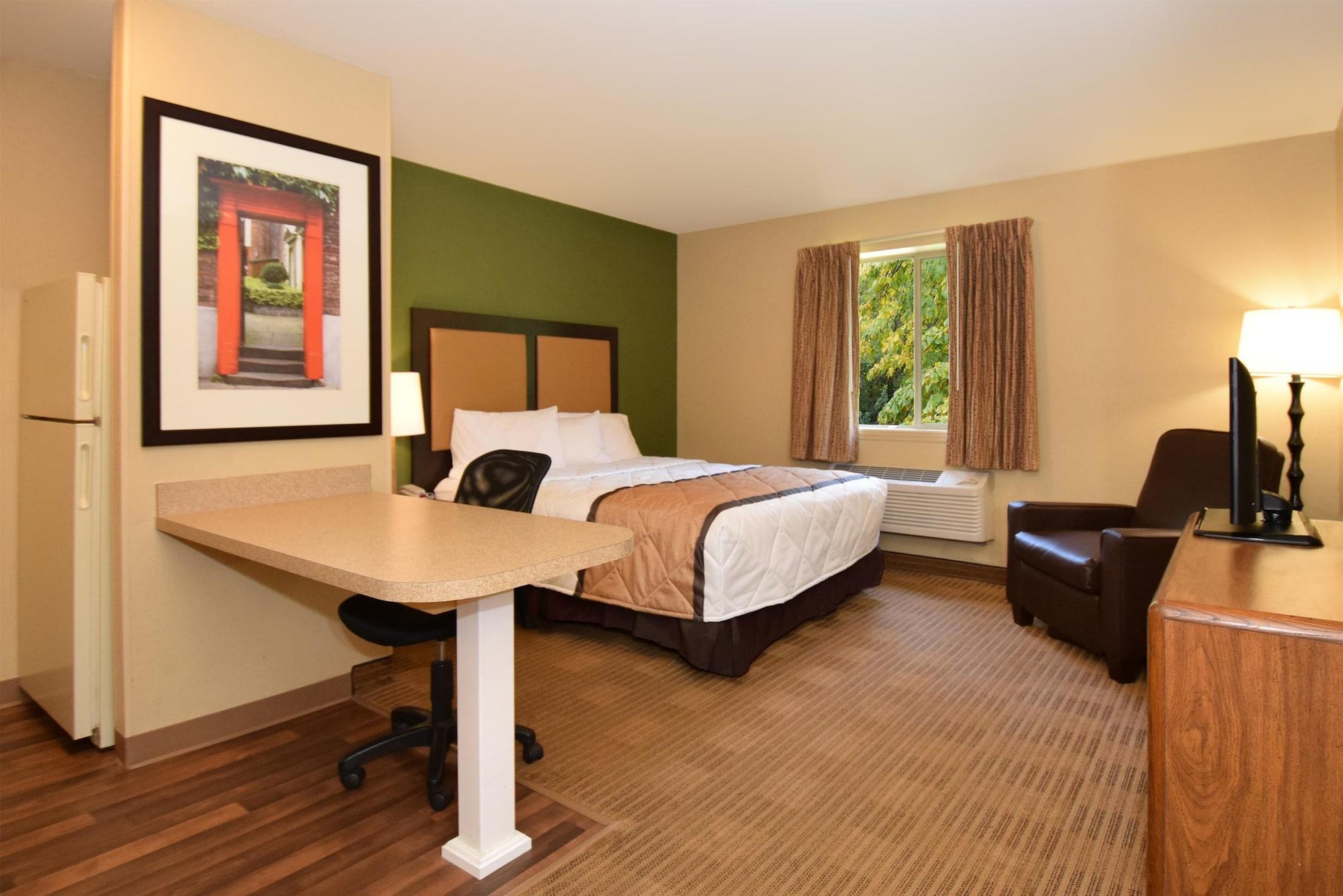 Extended Stay America Select Suites - Rockford - State Street Zewnętrze zdjęcie