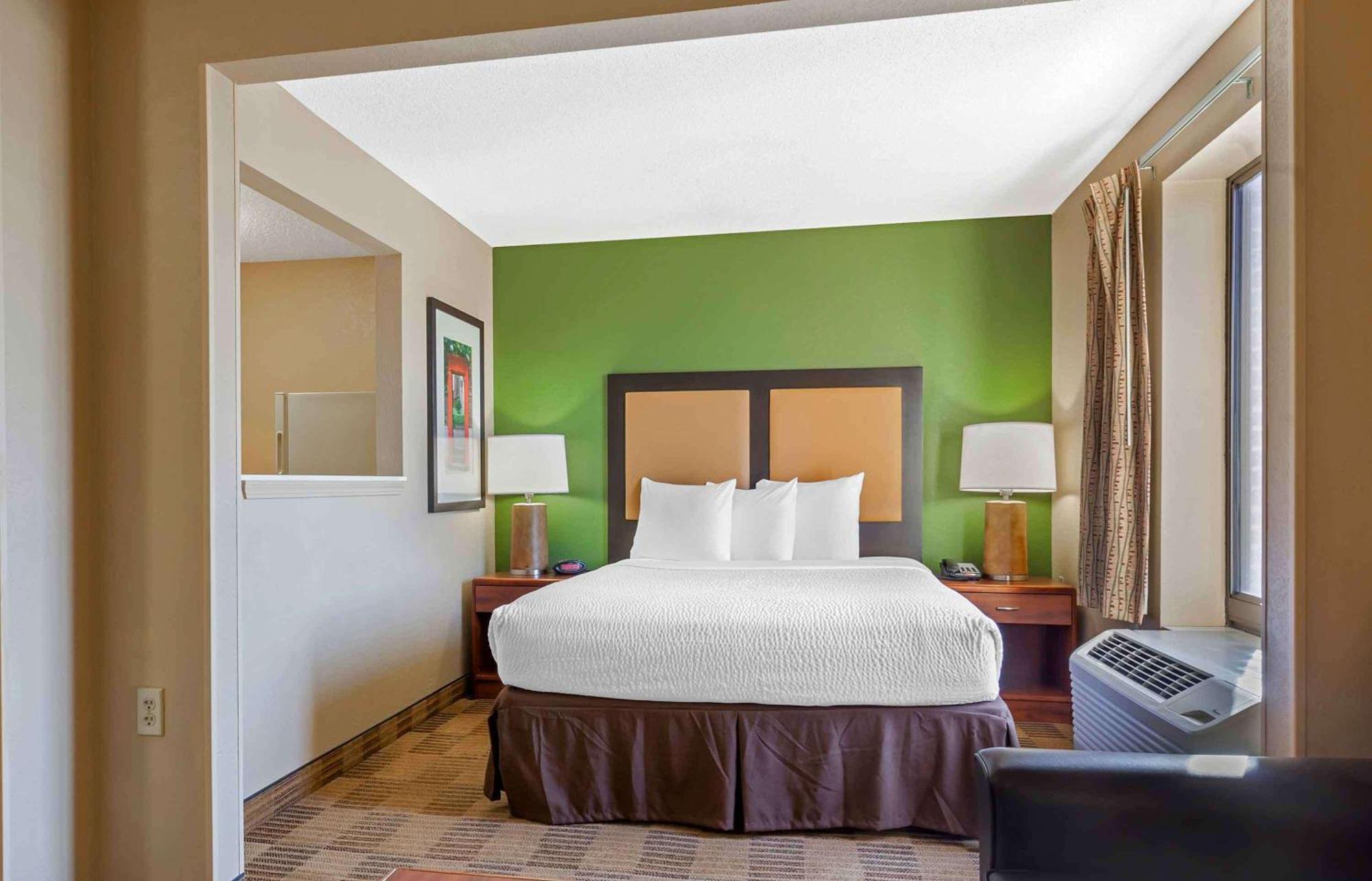 Extended Stay America Select Suites - Rockford - State Street Zewnętrze zdjęcie