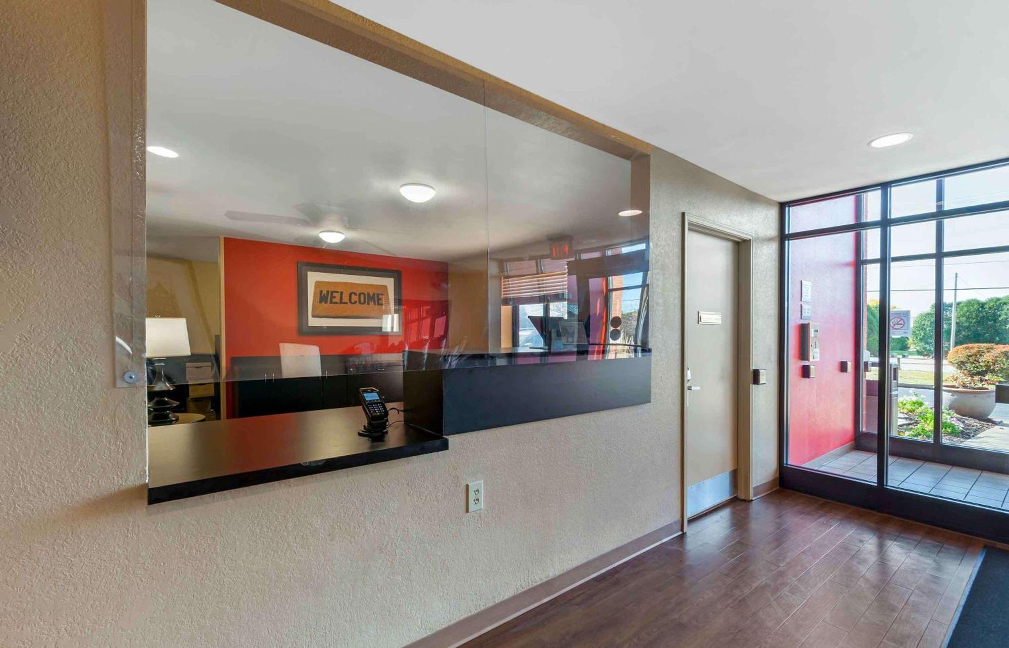 Extended Stay America Select Suites - Rockford - State Street Zewnętrze zdjęcie