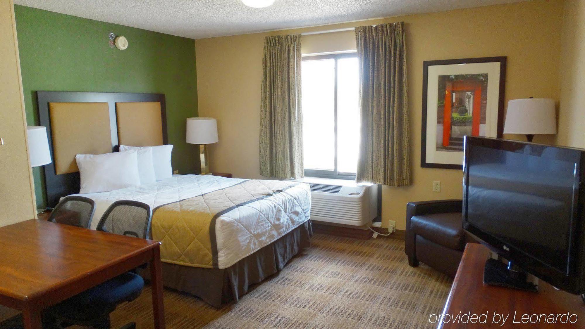 Extended Stay America Select Suites - Rockford - State Street Zewnętrze zdjęcie