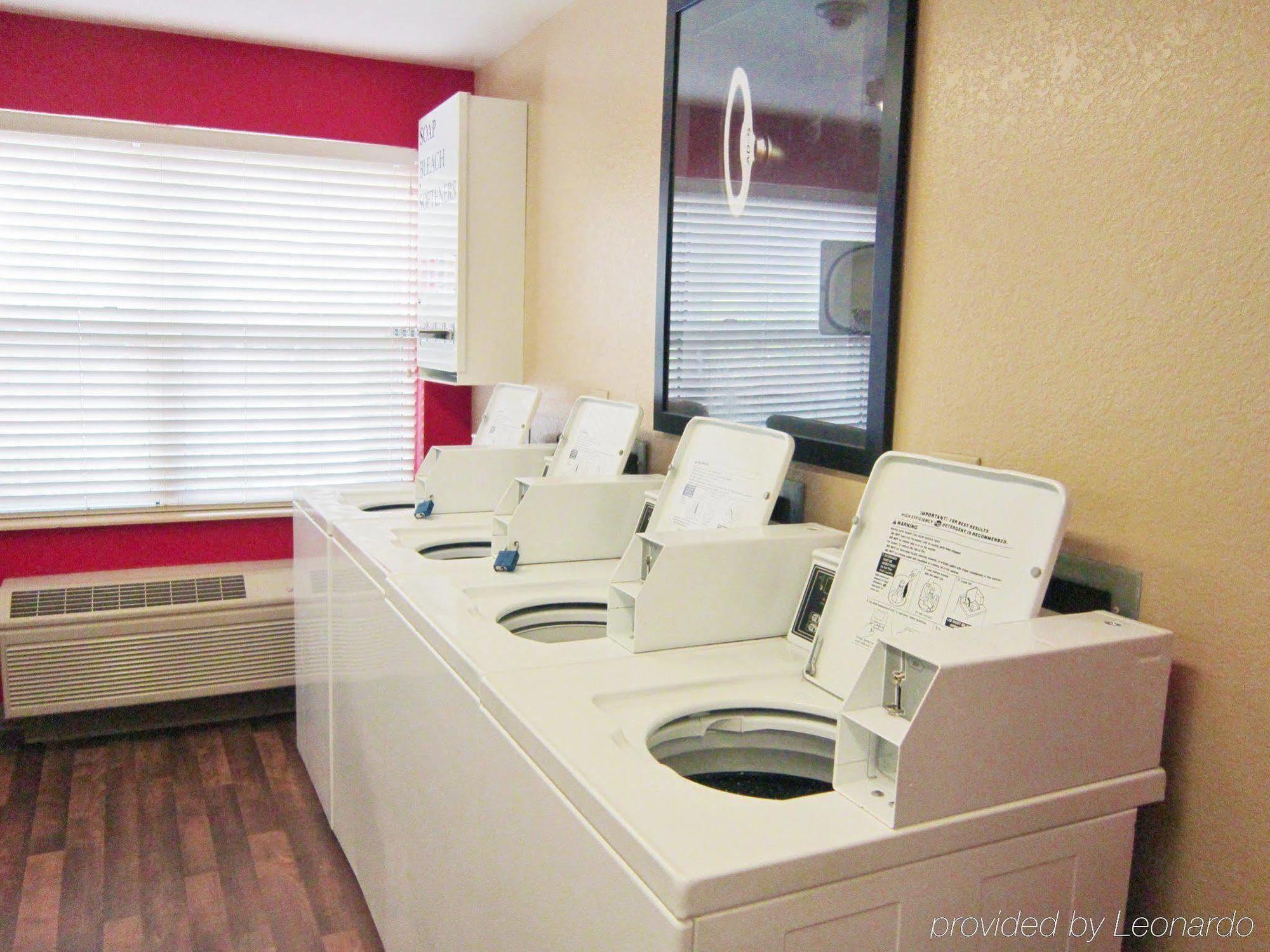 Extended Stay America Select Suites - Rockford - State Street Zewnętrze zdjęcie